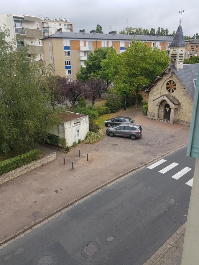 Chambres A Louer Dans Appartement Balcon - Wifi - Parking Gratuit نيفي المظهر الخارجي الصورة