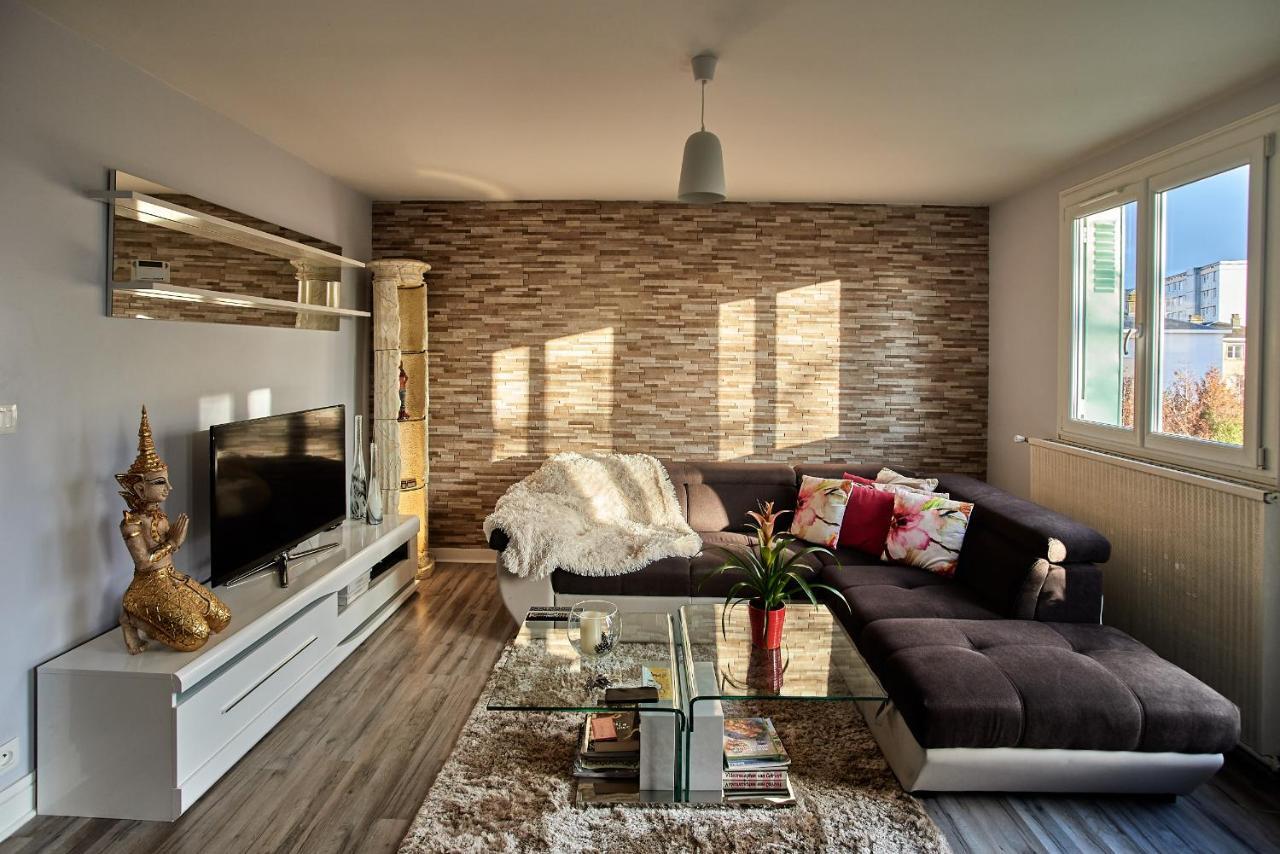 Chambres A Louer Dans Appartement Balcon - Wifi - Parking Gratuit نيفي المظهر الخارجي الصورة