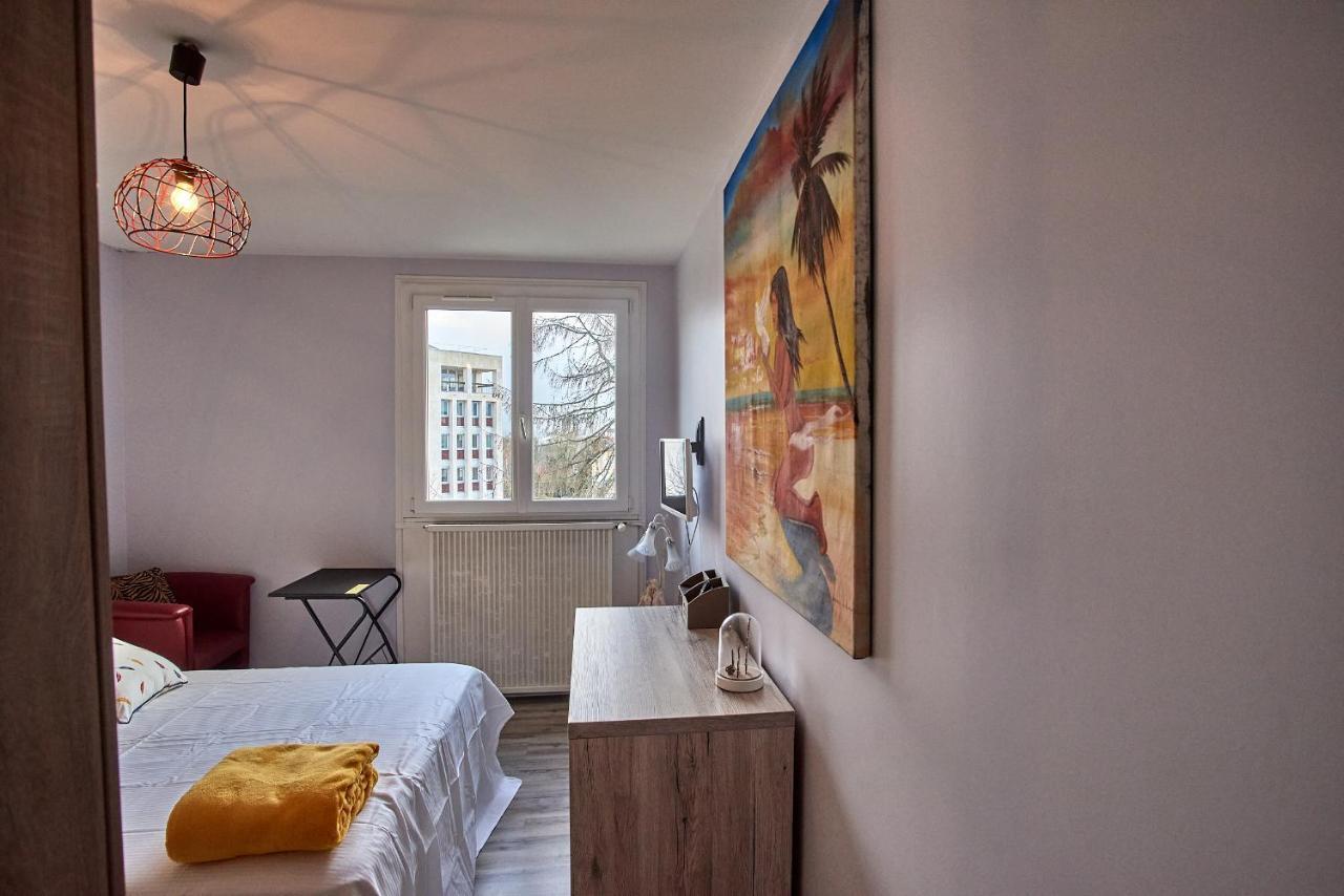 Chambres A Louer Dans Appartement Balcon - Wifi - Parking Gratuit نيفي المظهر الخارجي الصورة