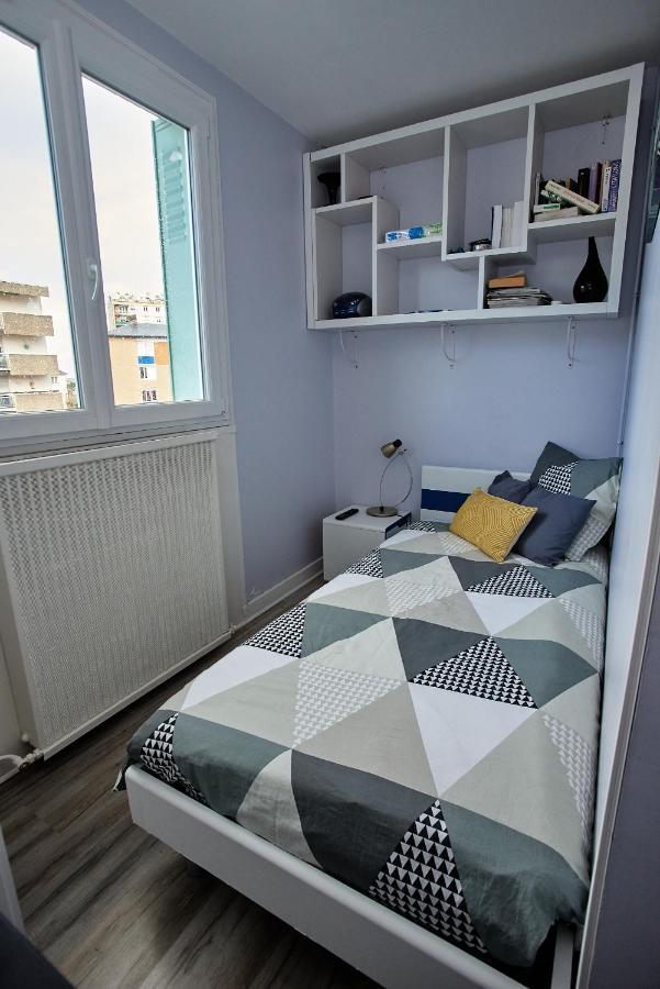Chambres A Louer Dans Appartement Balcon - Wifi - Parking Gratuit نيفي المظهر الخارجي الصورة
